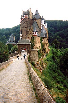 The picture-book Berg Eltz, with its towers. Copyright Tyson Brooks.