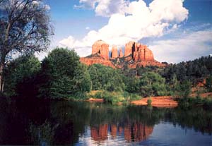 Oak Creek Canyon - Copyright Bob Clemenz, Courtesy of Sedona - Oak Creek Canyon Chamber of Commerce