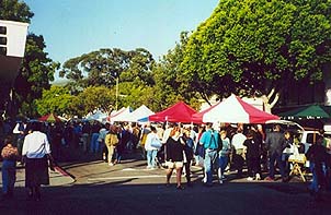 Copyright Suzie Rodriguez. Crowds flock every week to the Thursday Night Farmers' Market.